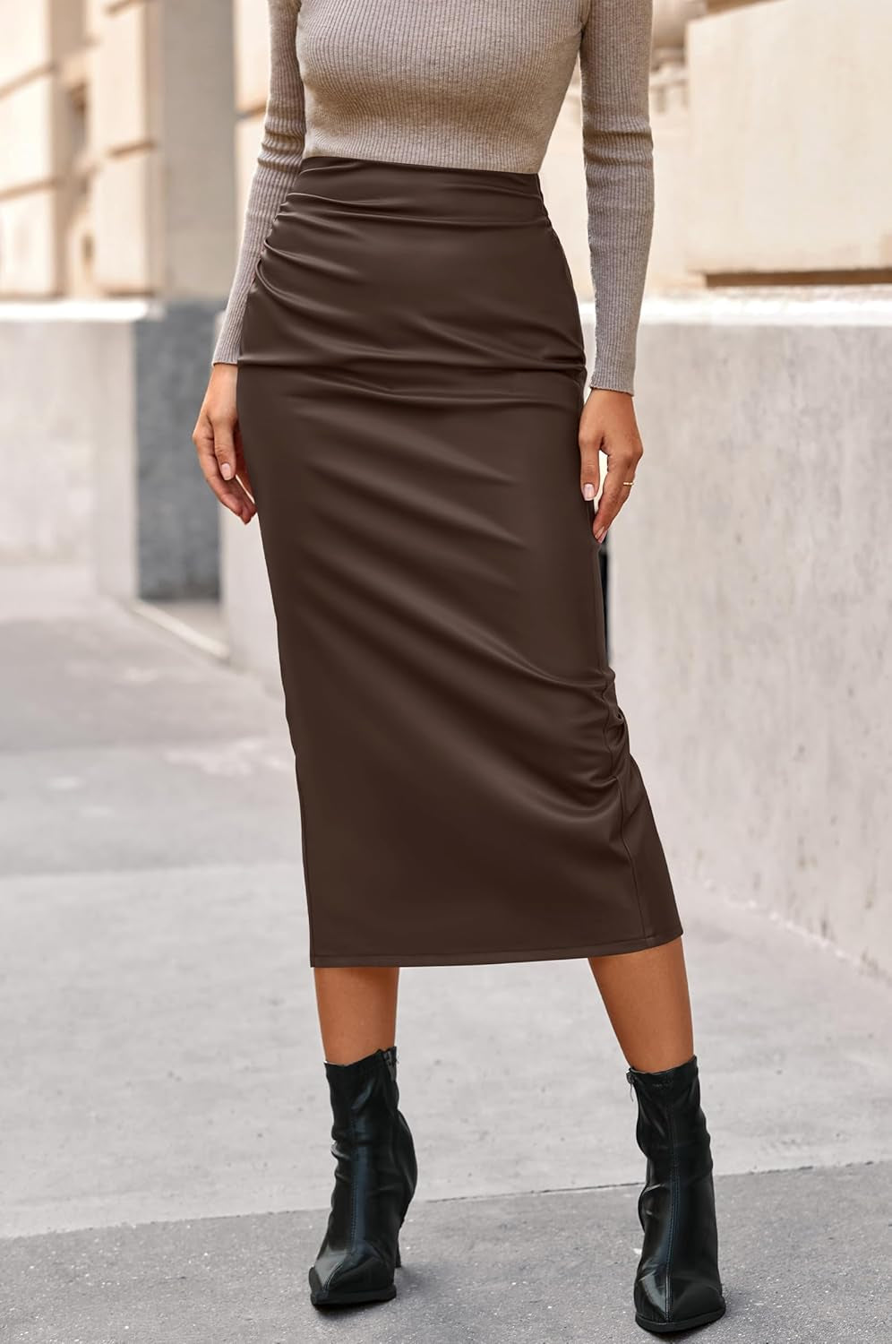 Skirts for Women Trendy Fall 2025 Elastic Waist Ruched Bodycon Slit Pencil Midi Leather Skirt Bussiness Casual