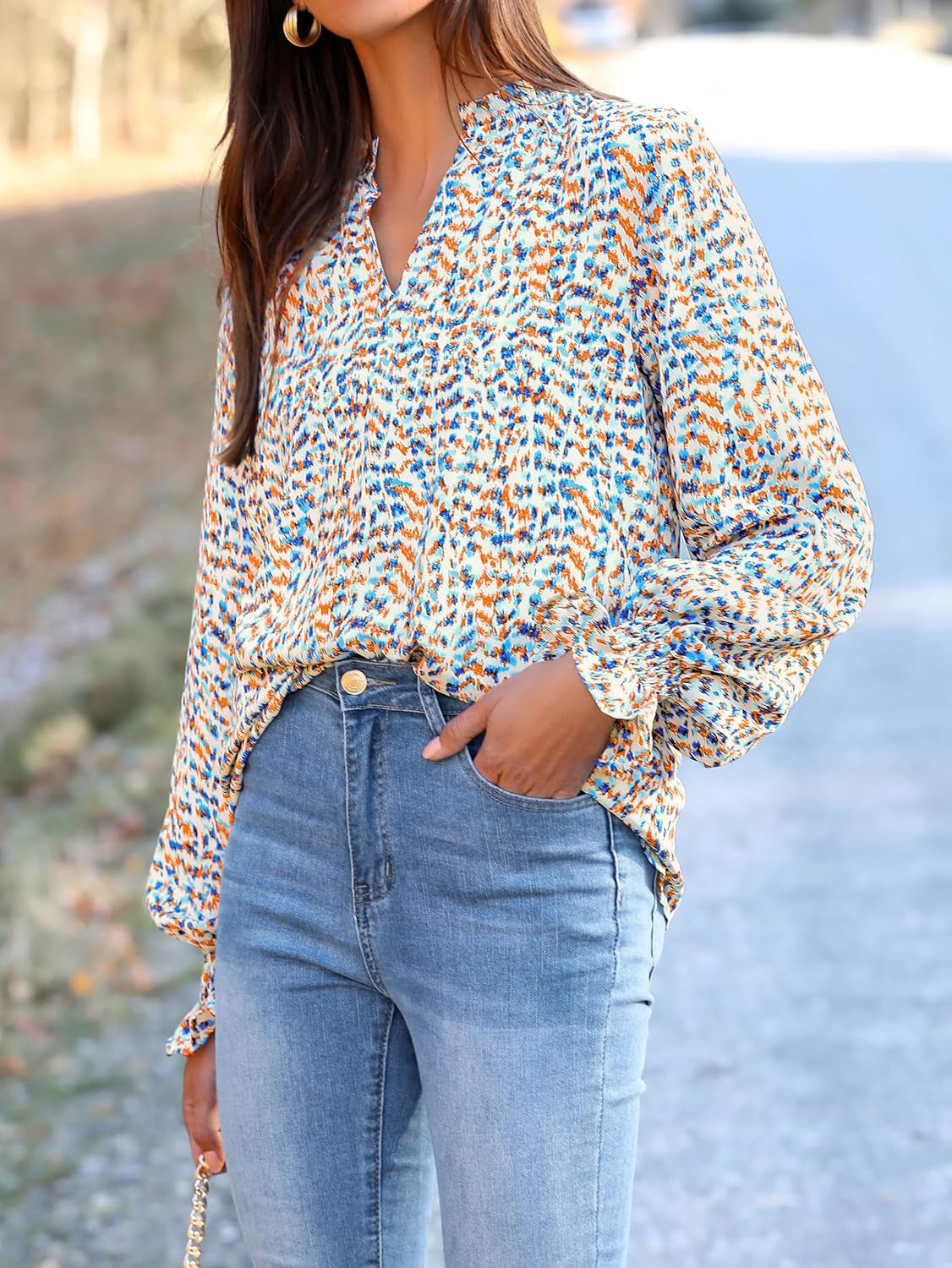 Womens V Neck Floral Long Sleeve Tops 2025 Summer Casual Loose Puff Sleeve Chiffon Boho Work Blouse Dressy T Shirts