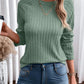 Womens Tops Long Sleeve Lightweight Shirts 2025 Fall Fashion Clothing Trendy Tops Crewneck Knit Basic Tee